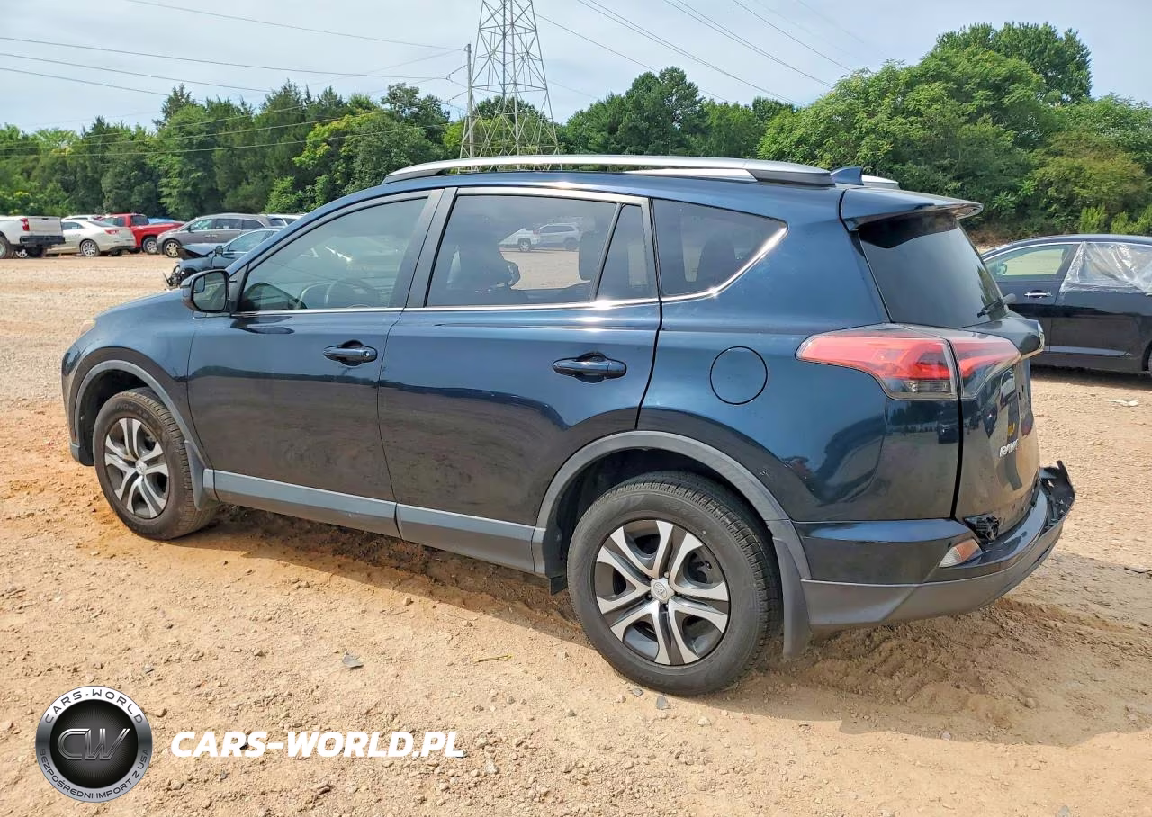 2018 Toyota Rav4 Le VIN:2T3ZFREV6JW463031 - 2