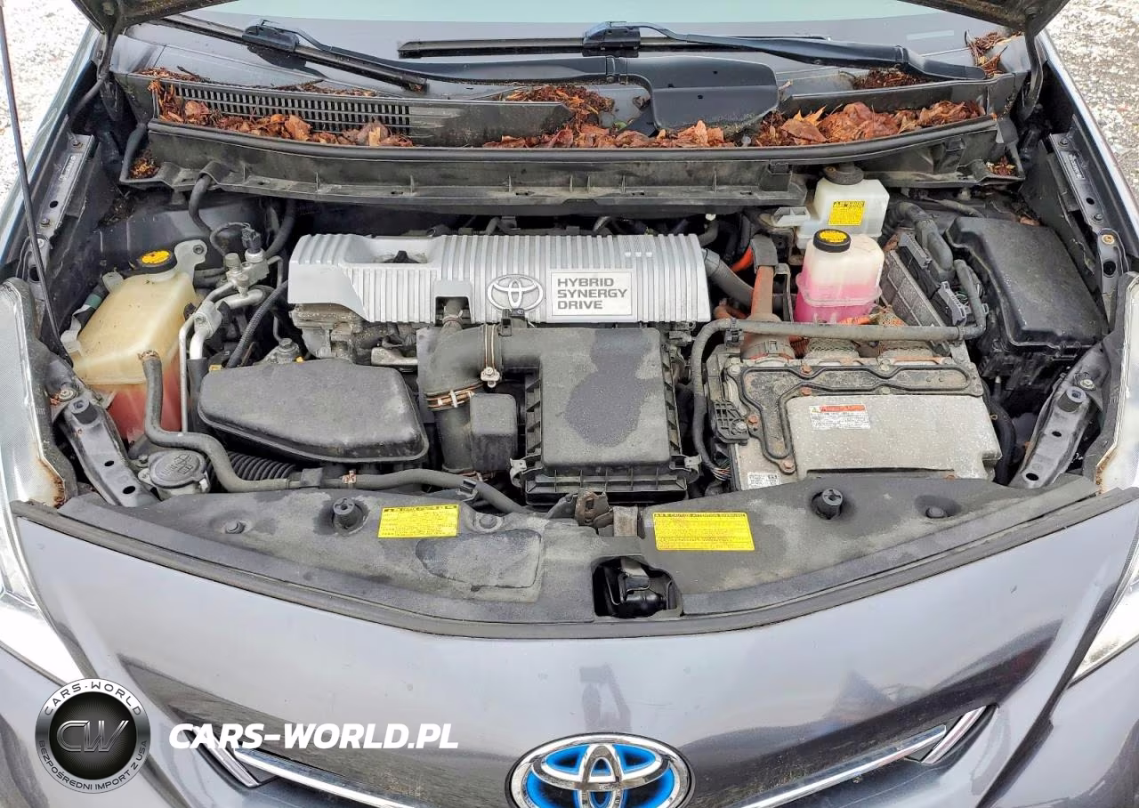 2012 Toyota Prius V Three VIN:JTDZN3EU2C3176346 - 11
