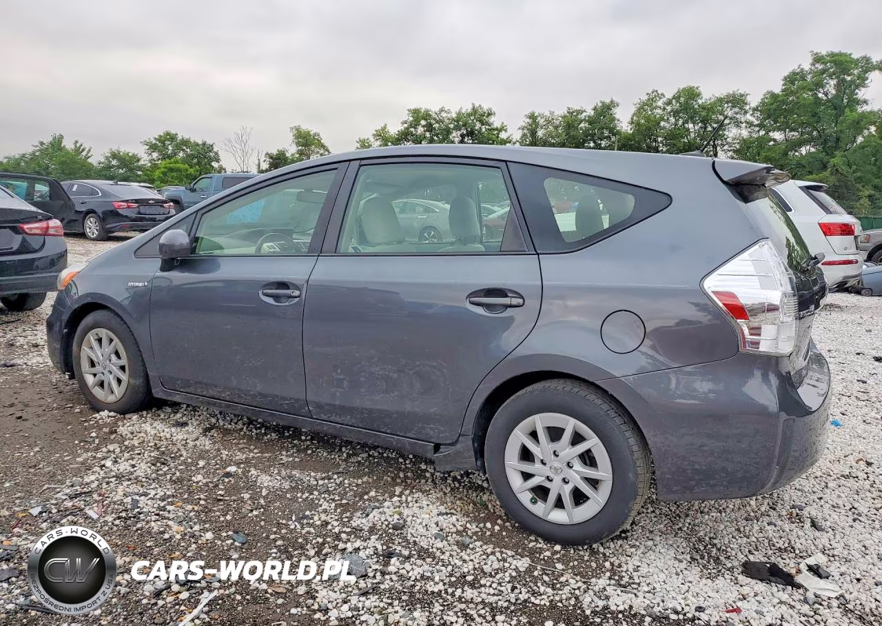 2012 Toyota Prius V Three VIN:JTDZN3EU2C3176346 - 2