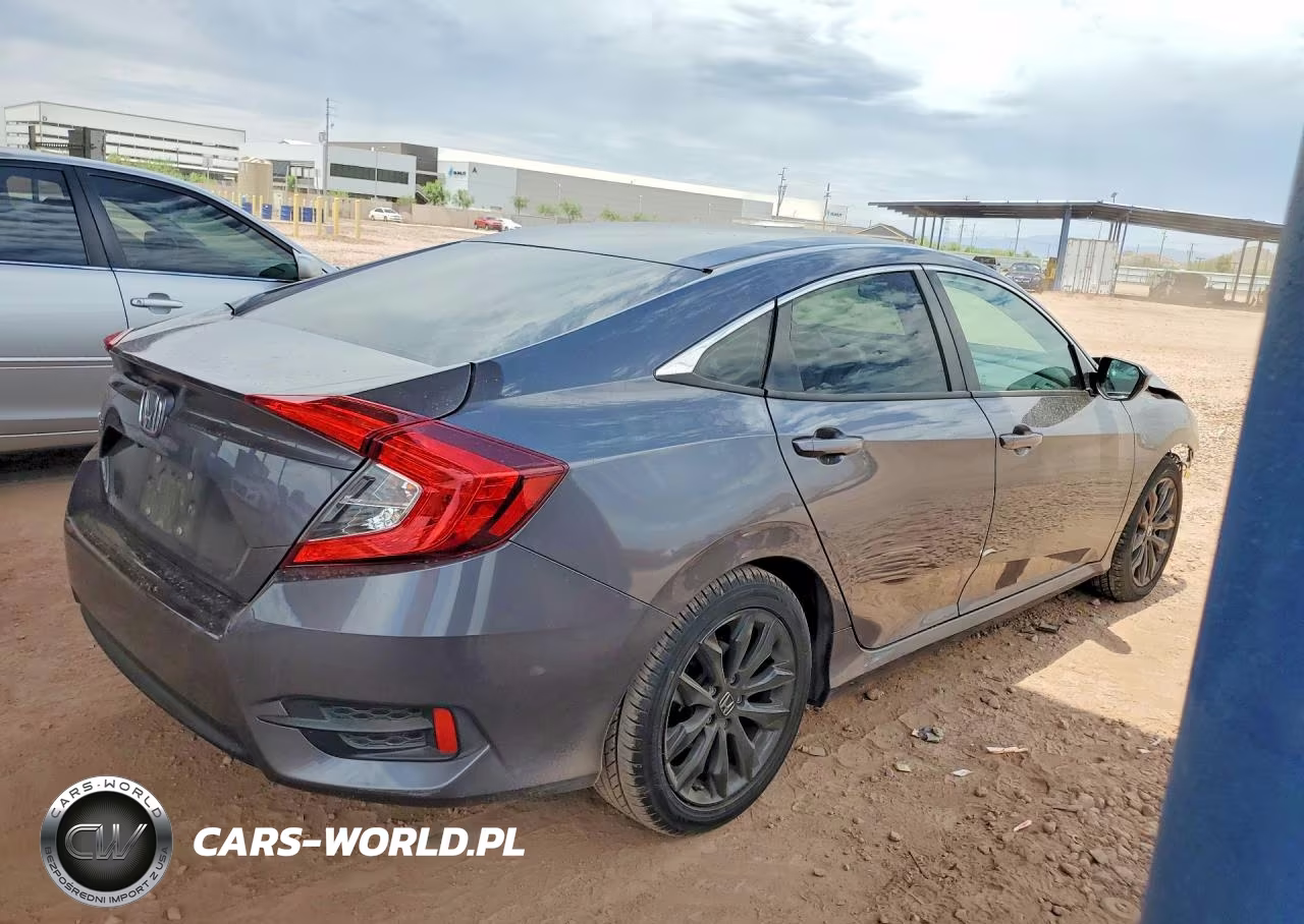 2018 Honda Civic Lx VIN:2HGFC2F5XJH563961 - 3