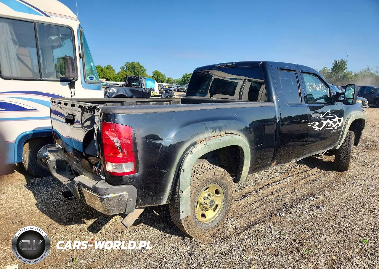 2009 GMC Sierra K2500 Heavy Duty VIN:1GTHK49K69E162269 - 3