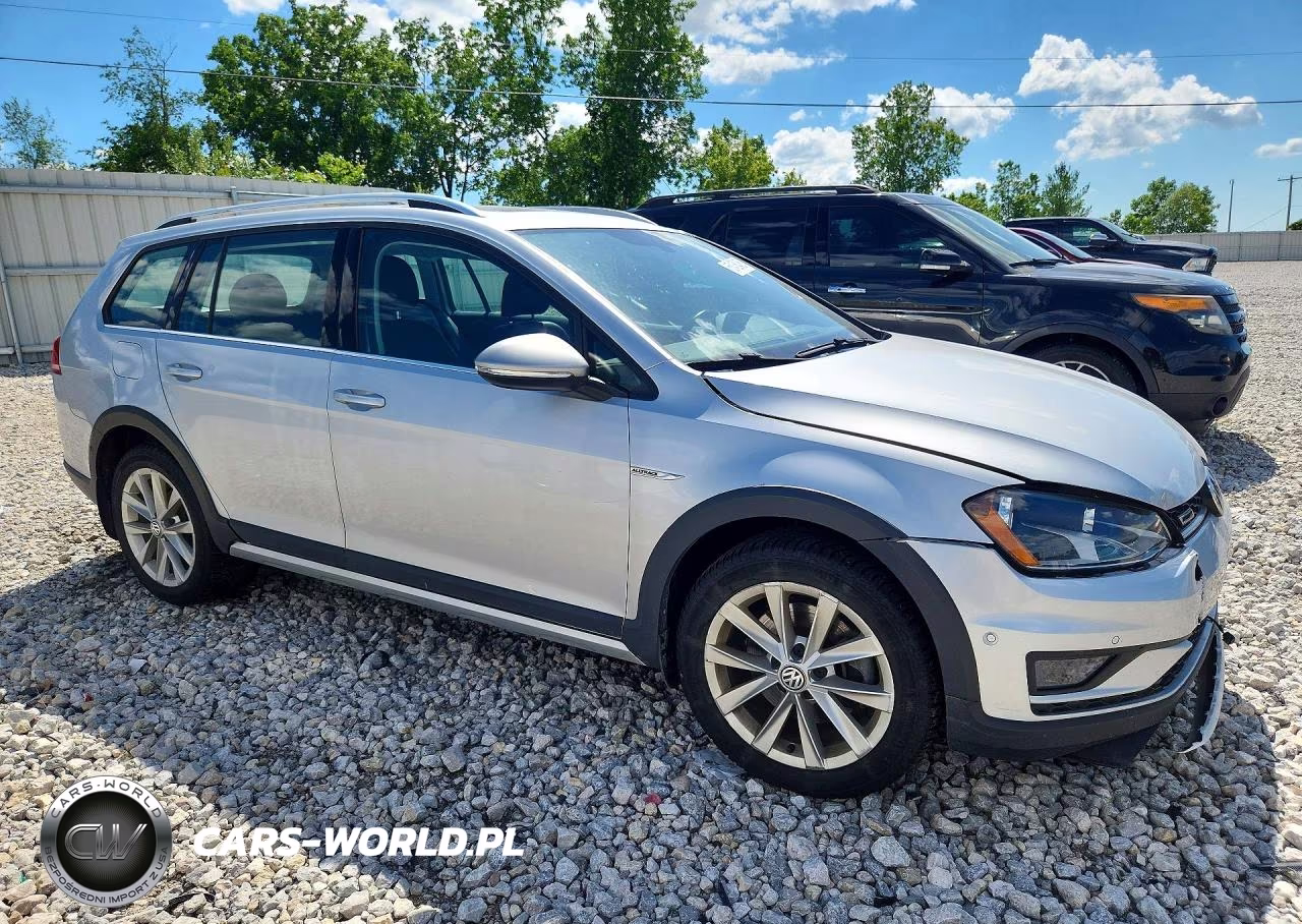 2017 Volkswagen Golf Alltrack S VIN:3VWH17AU3HM505014 - 4