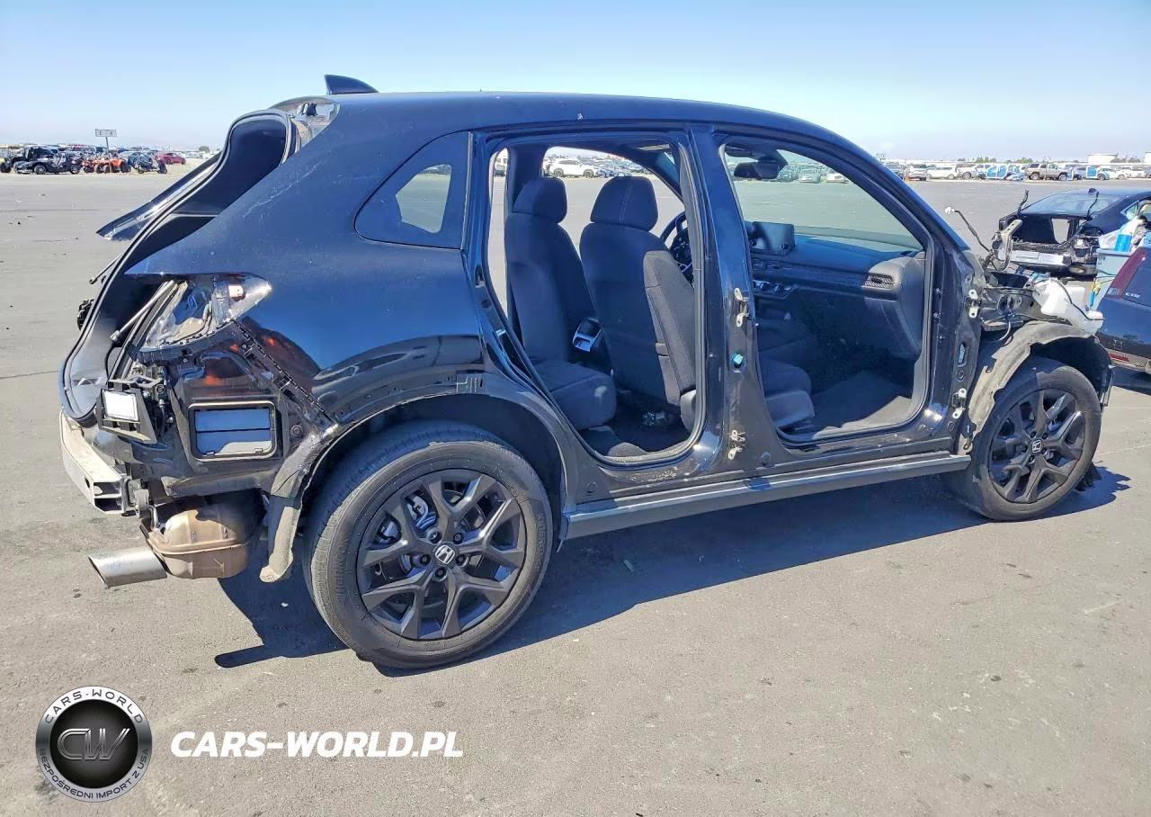 2024 Honda Hr-V Sport VIN:3CZRZ2H5XRM728745 - 3