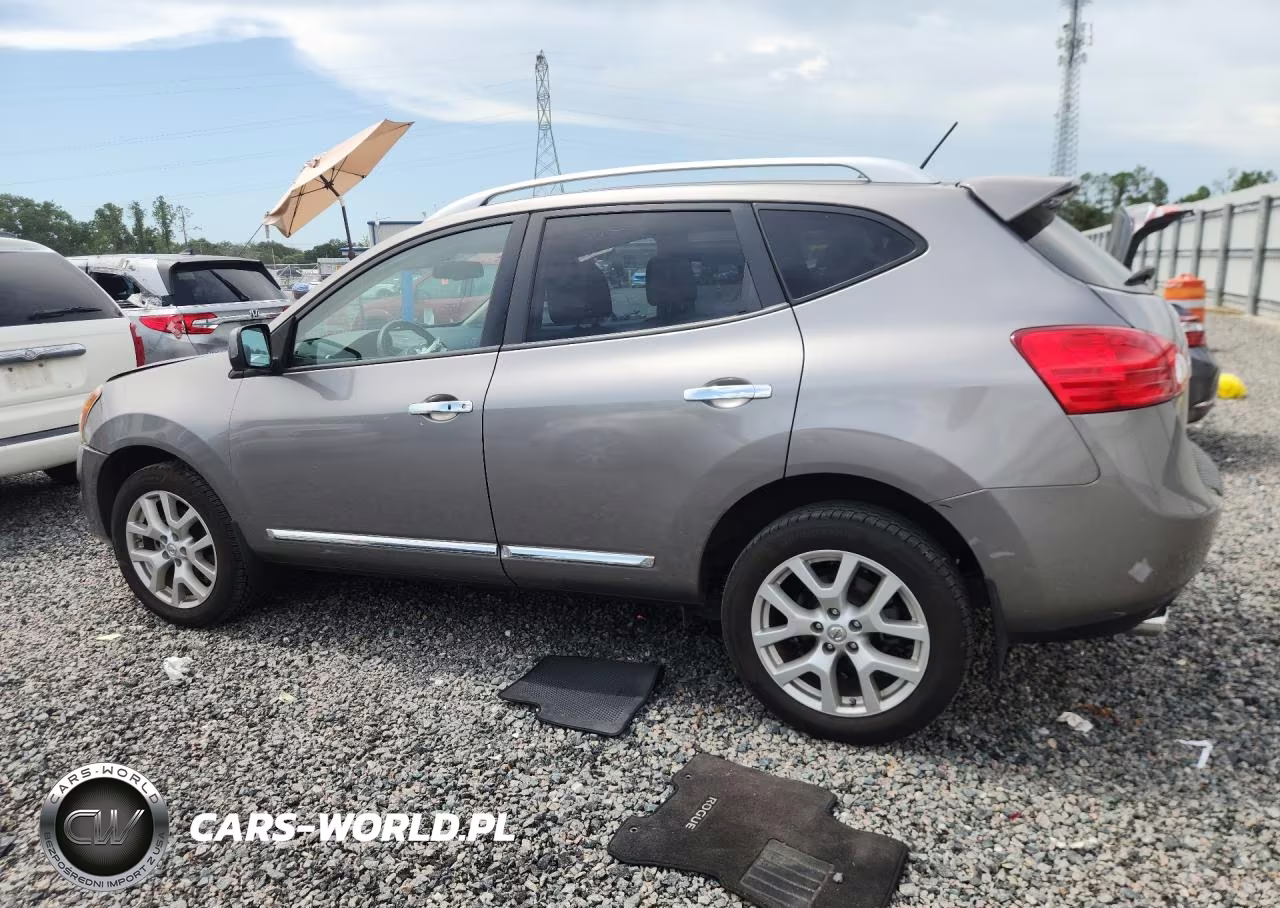 2013 Nissan Rogue S VIN:JN8AS5MT3DW031220 - 2