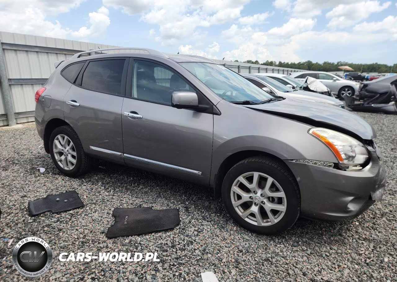 2013 Nissan Rogue S VIN:JN8AS5MT3DW031220 - 4