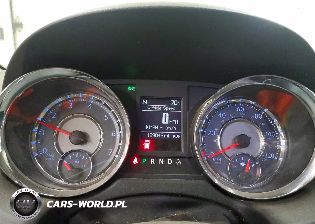 2014 Chrysler Town & Country Touring L VIN:2C4RC1CG0ER297541 - 9