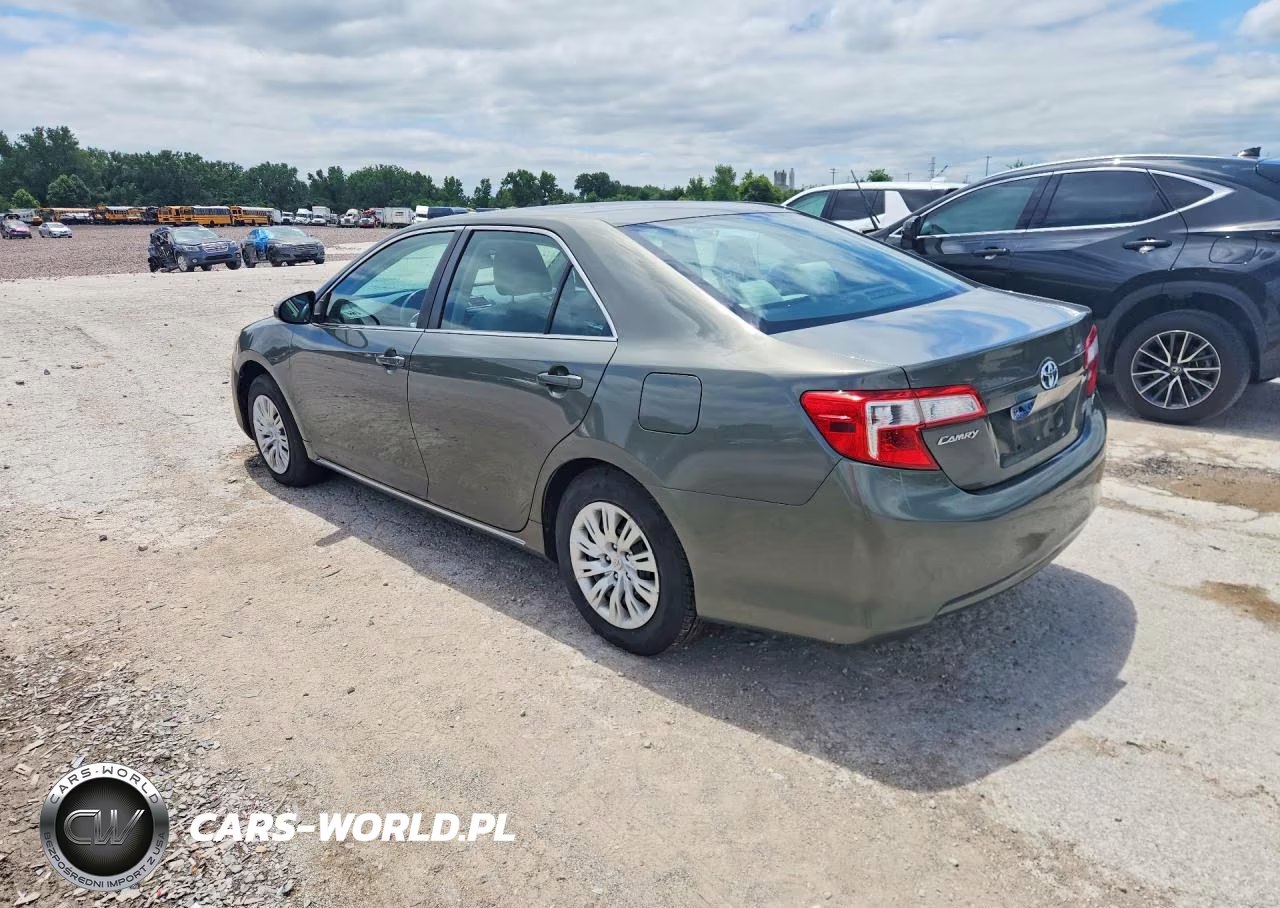 2012 Toyota Camry Hybrid Le VIN:4T1BD1FK9CU031042 - 2