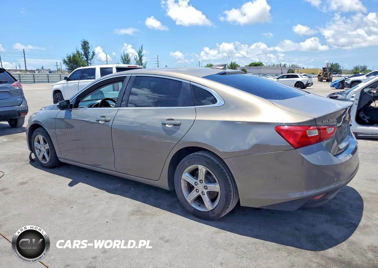 2018 Chevrolet Malibu Lt VIN:1G1ZD5ST9JF174611 - 2