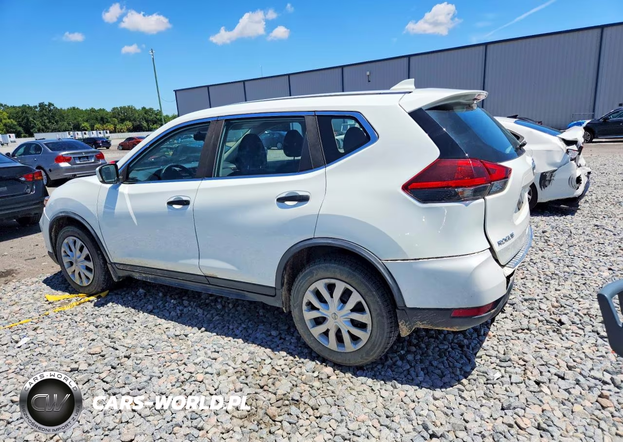 2018 Nissan Rogue S VIN:KNMAT2MT0JP622957 - 2