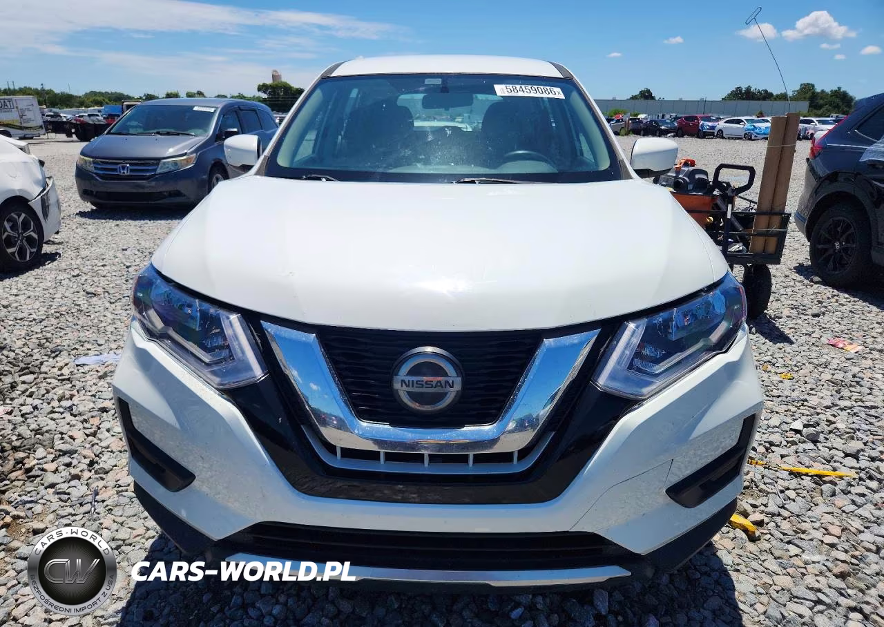 2018 Nissan Rogue S VIN:KNMAT2MT0JP622957 - 5
