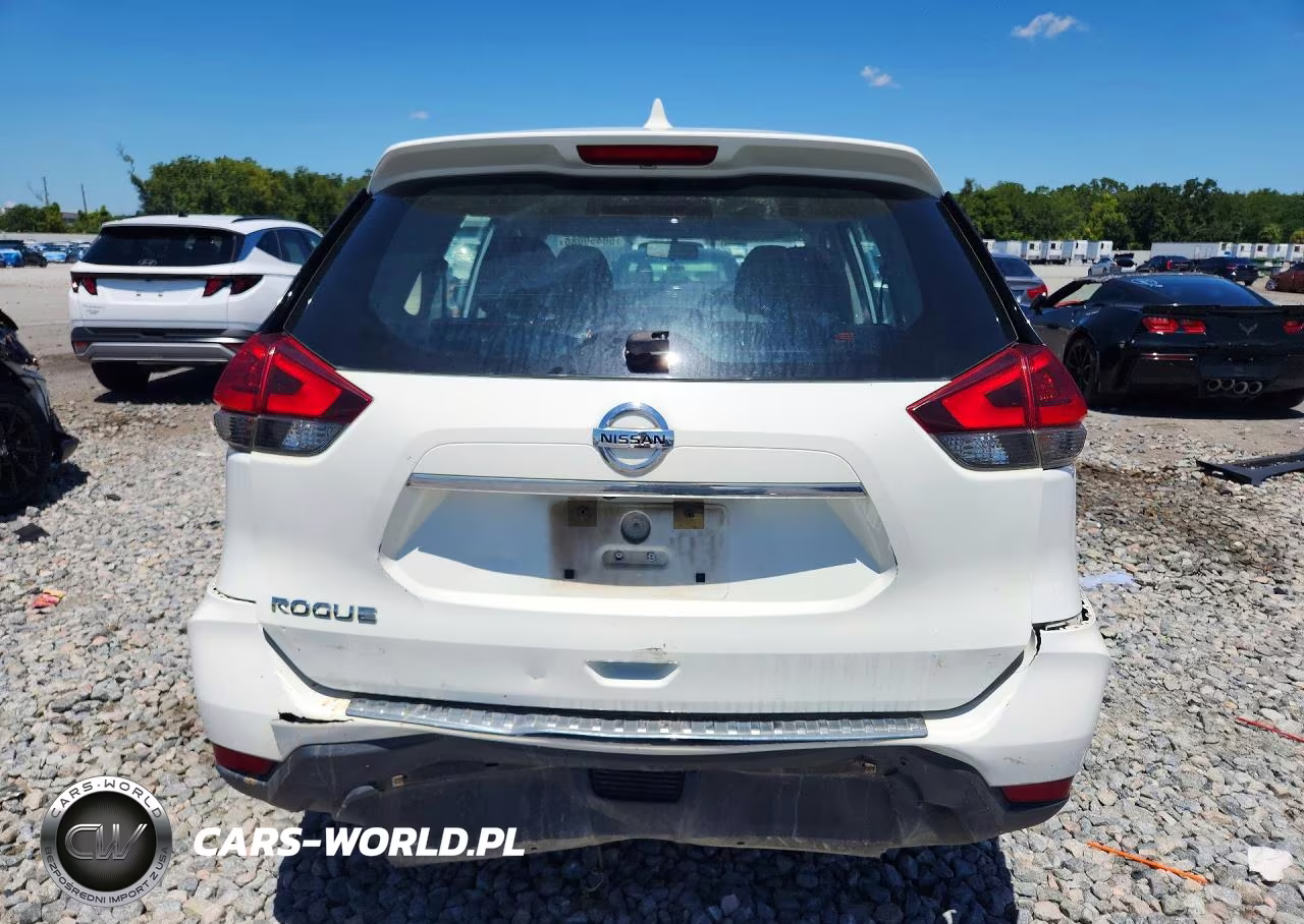 2018 Nissan Rogue S VIN:KNMAT2MT0JP622957 - 6