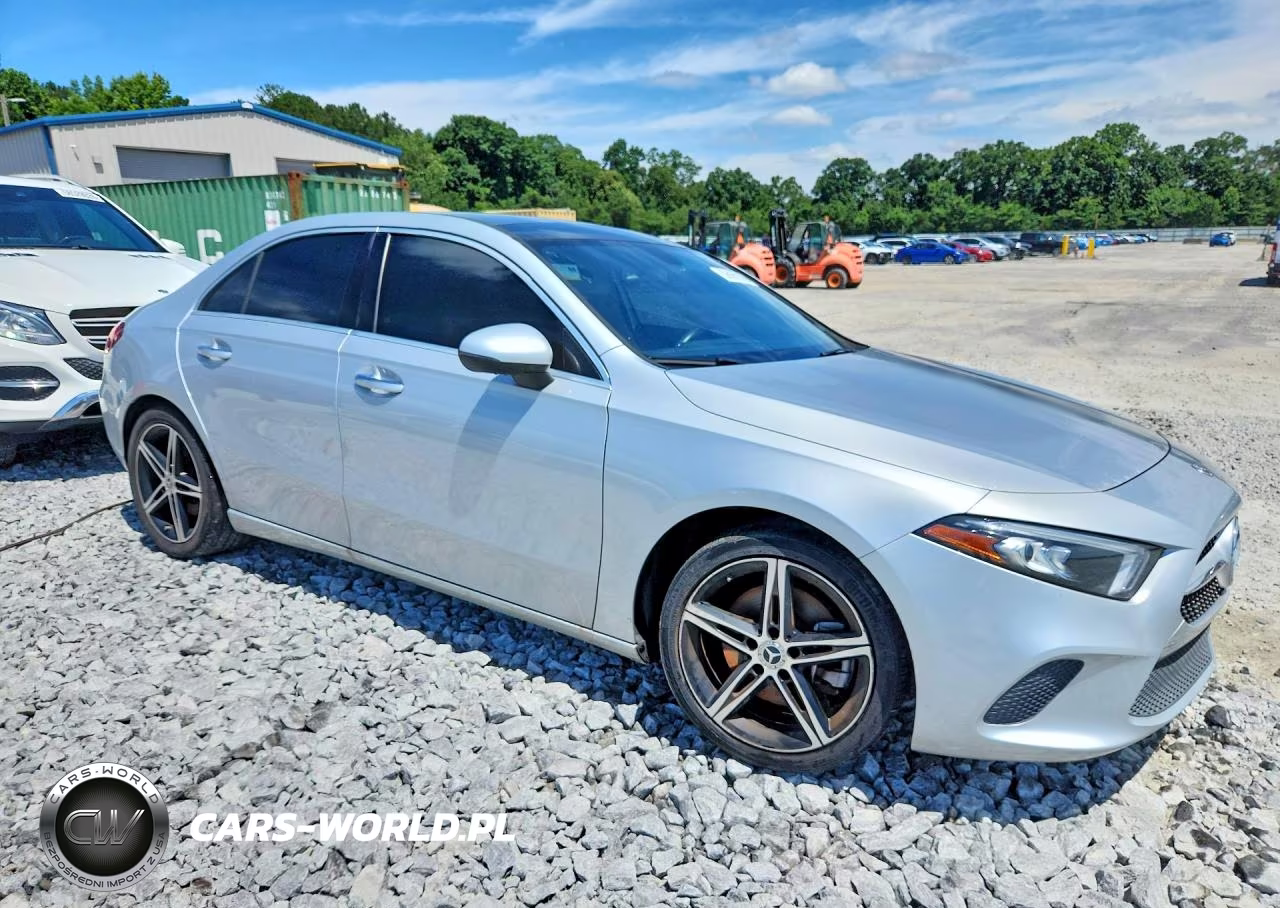2021 Mercedes-Benz A 220 VIN:W1K3G4EB6MJ304241 - 4