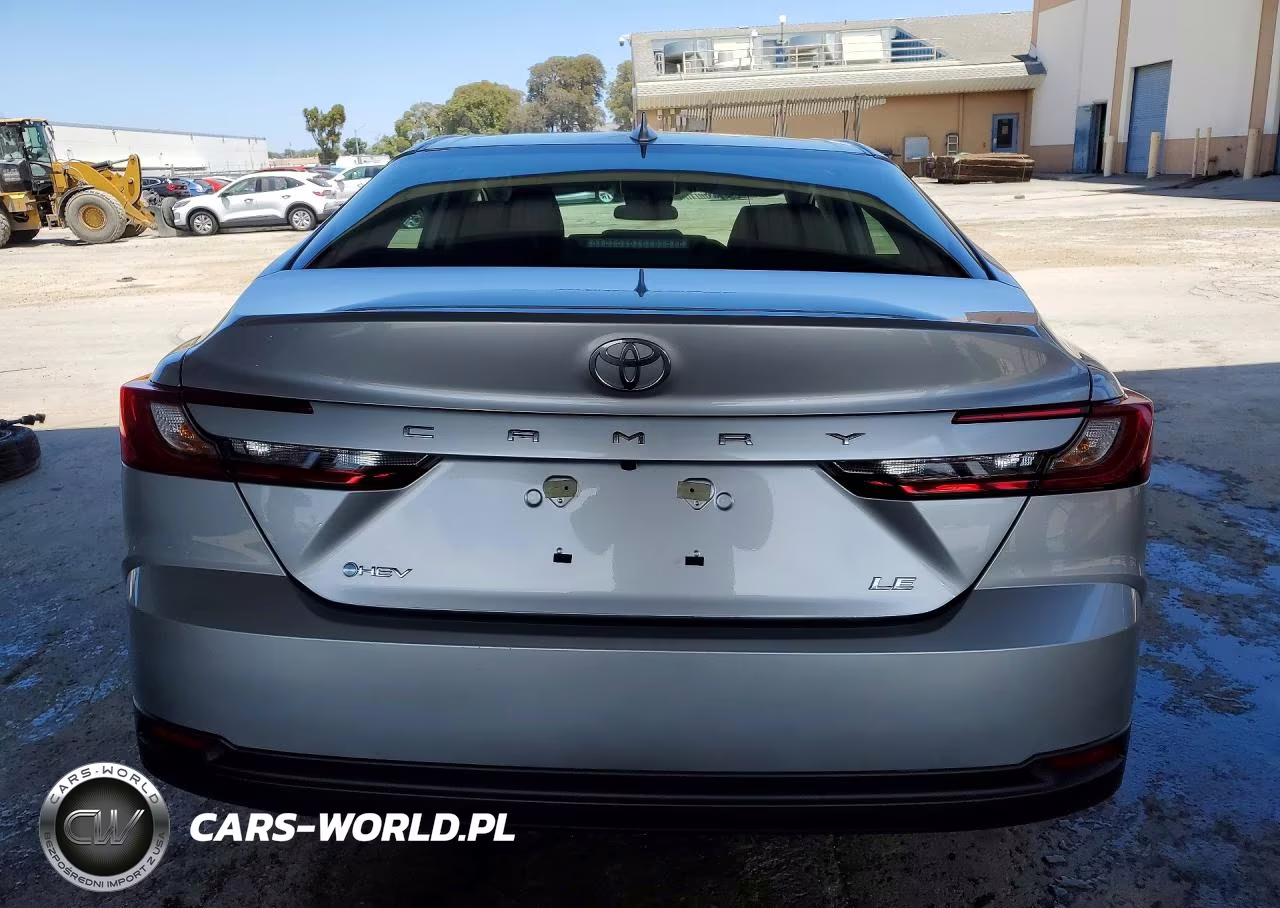 2026 Toyota Camry Le VIN:4T1DAACK4TU712814 - 6