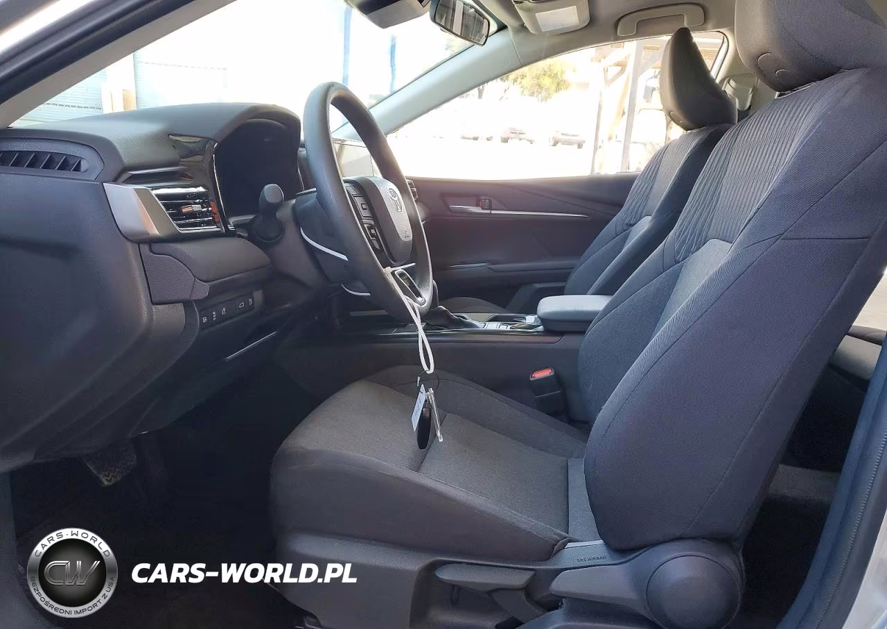 2026 Toyota Camry Le VIN:4T1DAACK4TU712814 - 7