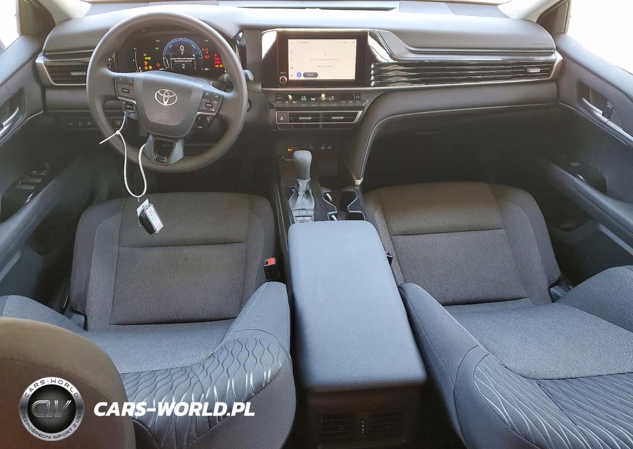 2026 Toyota Camry Le VIN:4T1DAACK4TU712814 - 8