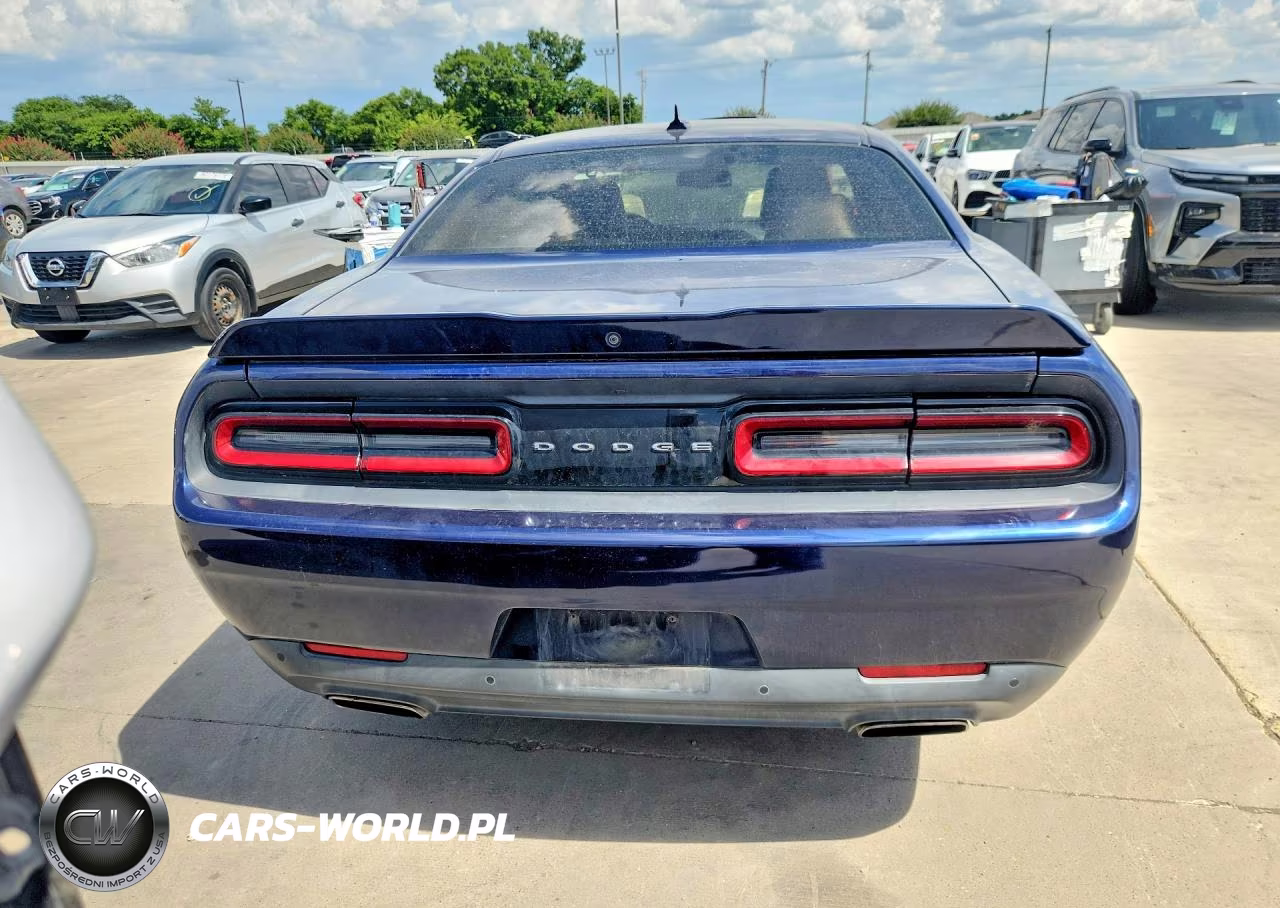 2015 Dodge Challenger Sxt Plus VIN:2C3CDZBG2FH835140 - 6