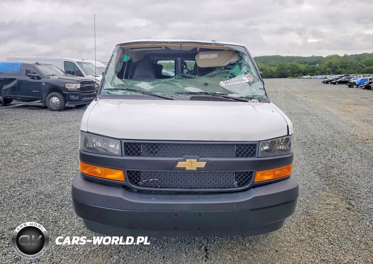 2025 Chevrolet Express G3500 VIN:1GCZGHF7XS1105017 - 5