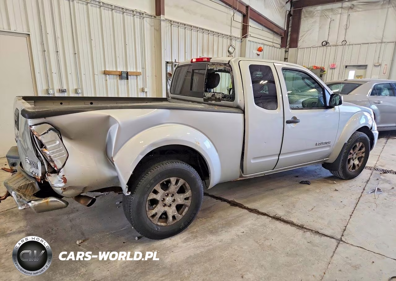 2011 Suzuki Equator Sport VIN:5Z61D0CW9BC420948 - 3