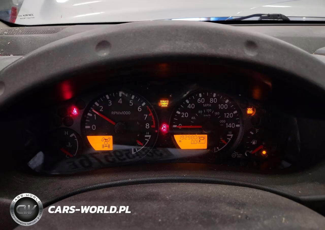 2011 Suzuki Equator Sport VIN:5Z61D0CW9BC420948 - 9
