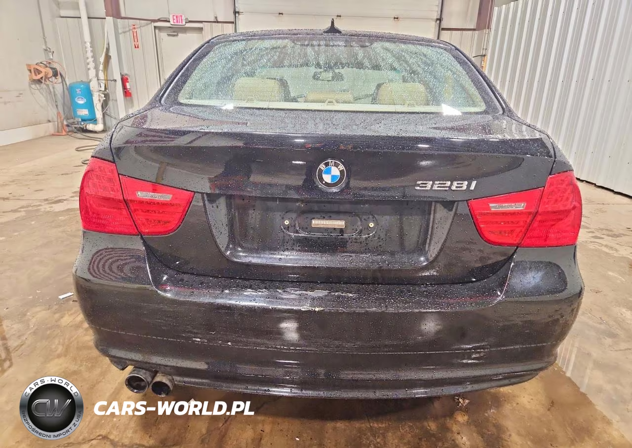 2011 BMW 328 Xi Sulev VIN:WBAPK5G57BNN81992 - 6
