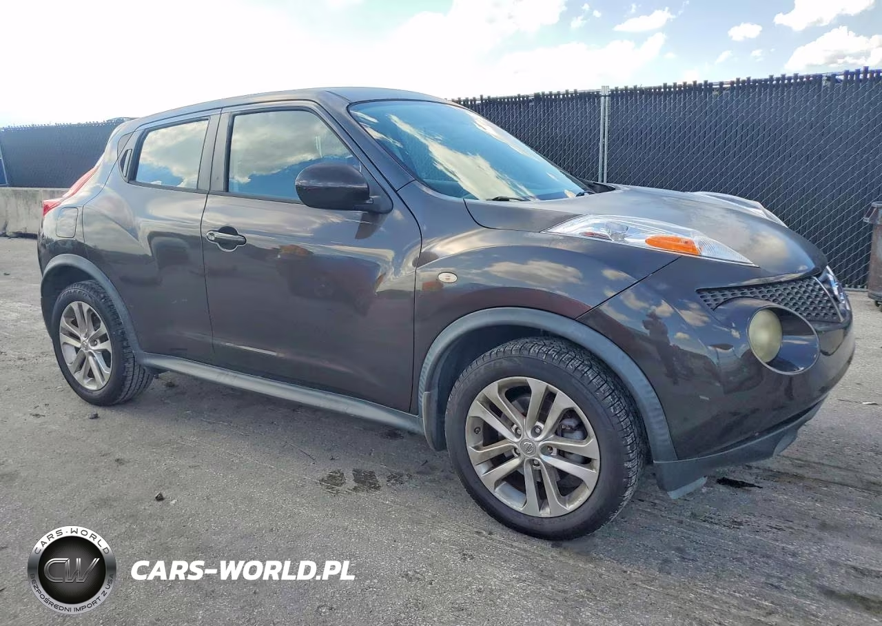 2013 Nissan Juke S VIN:JN8AF5MR6DT201130 - 4