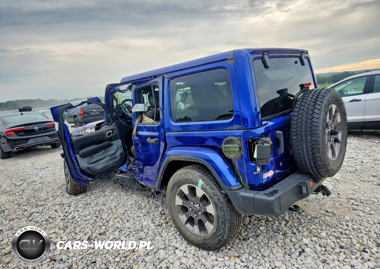 2018 Jeep Wrangler Unlimited Sahara VIN:1C4HJXEGXJW213745 - 2