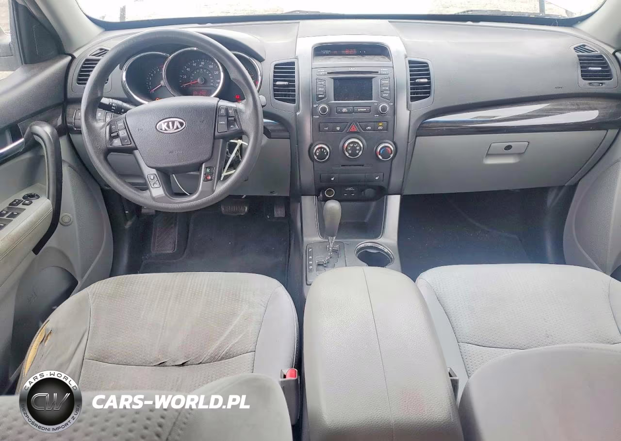2013 Kia Sorento Lx VIN:5XYKT3A64DG313301 - 8