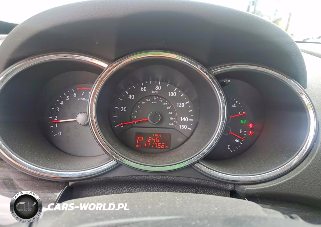 2013 Kia Sorento Lx VIN:5XYKT3A64DG313301 - 9