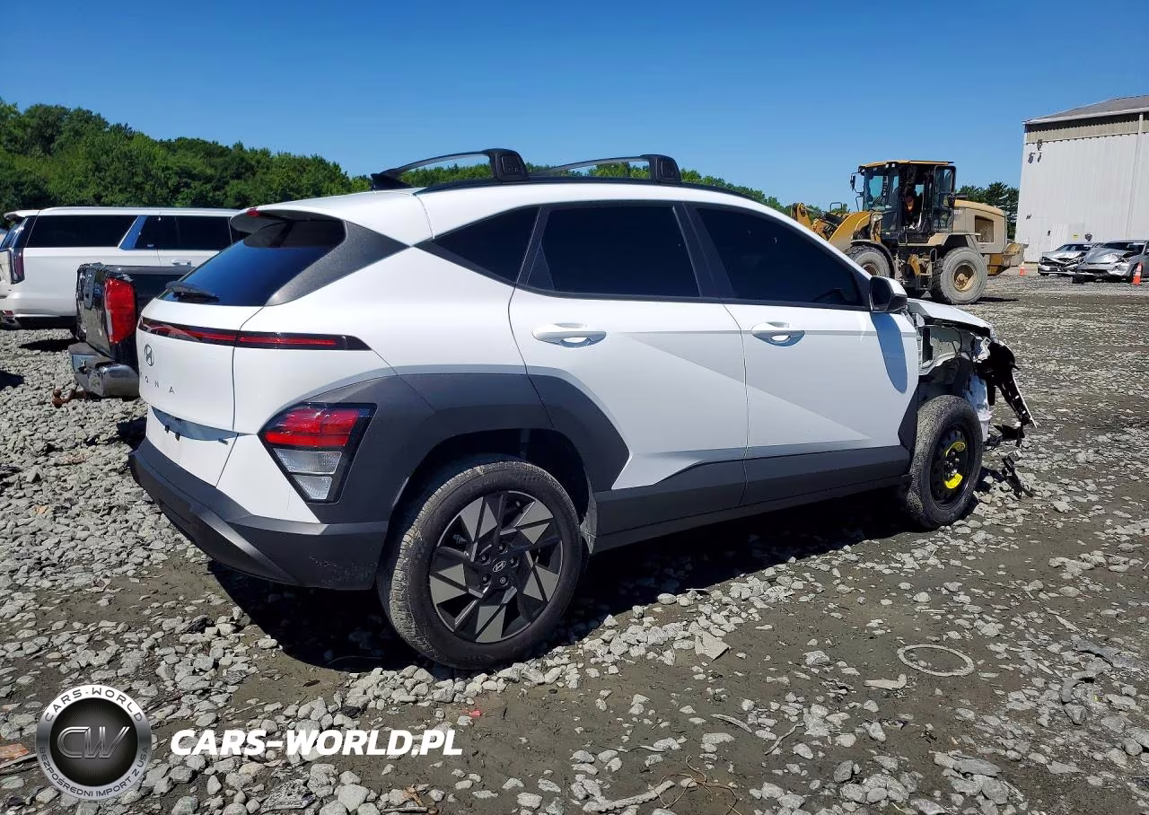 2025 Hyundai Kona Sel VIN:KM8HCCAB5SU247503 - 3