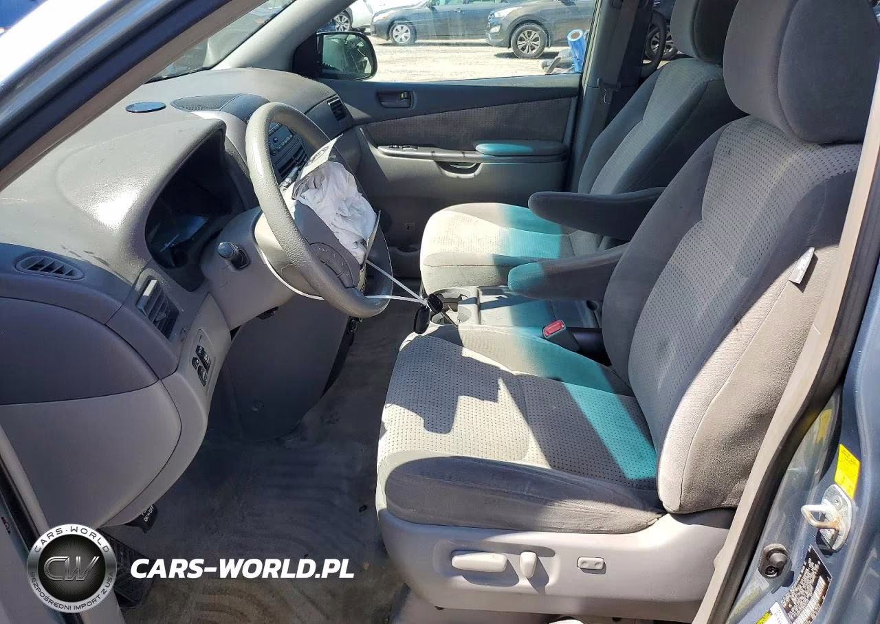2010 Toyota Sienna Le 8-Passenger VIN:5TDKK4CC9AS305429 - 7