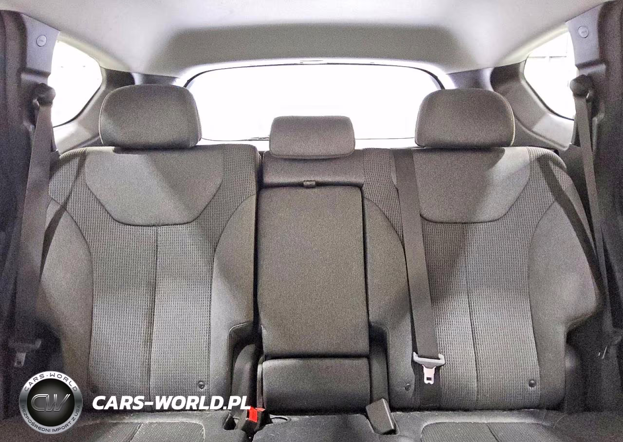 2020 Hyundai Santa Fe Se VIN:5NMS23ADXLH299765 - 10