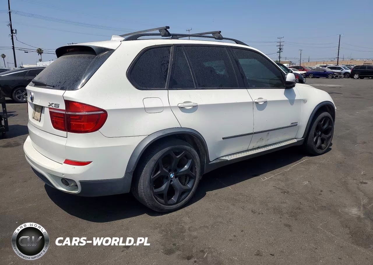 2012 BMW X5 xDrive35D VIN:5UXZW0C54CL665305 - 3