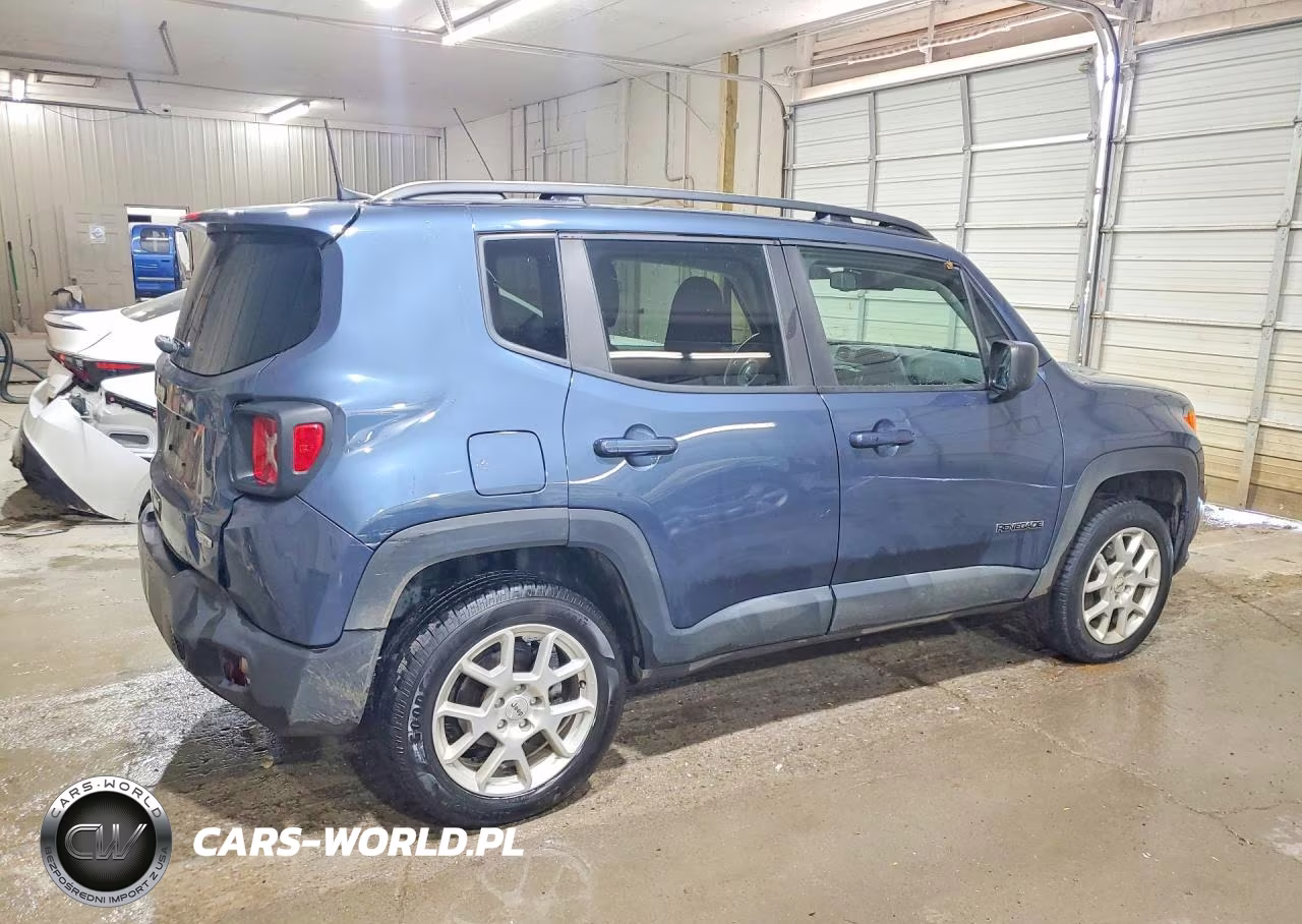 2022 Jeep Renegade Latitude VIN:ZACNJDB11NPN72550 - 3