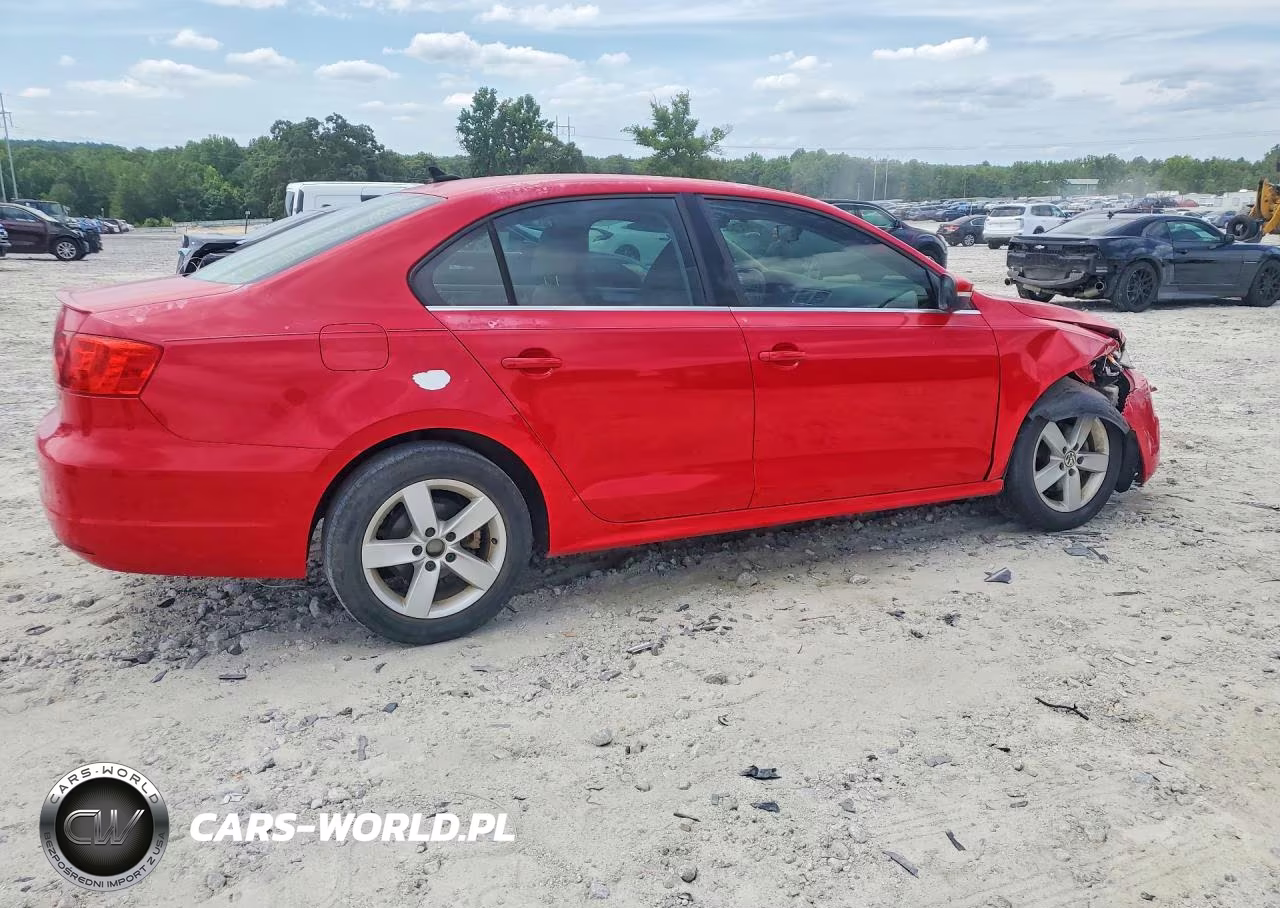 2012 Volkswagen Jetta Tdi VIN:3VWLL7AJ7CM377637 - 3