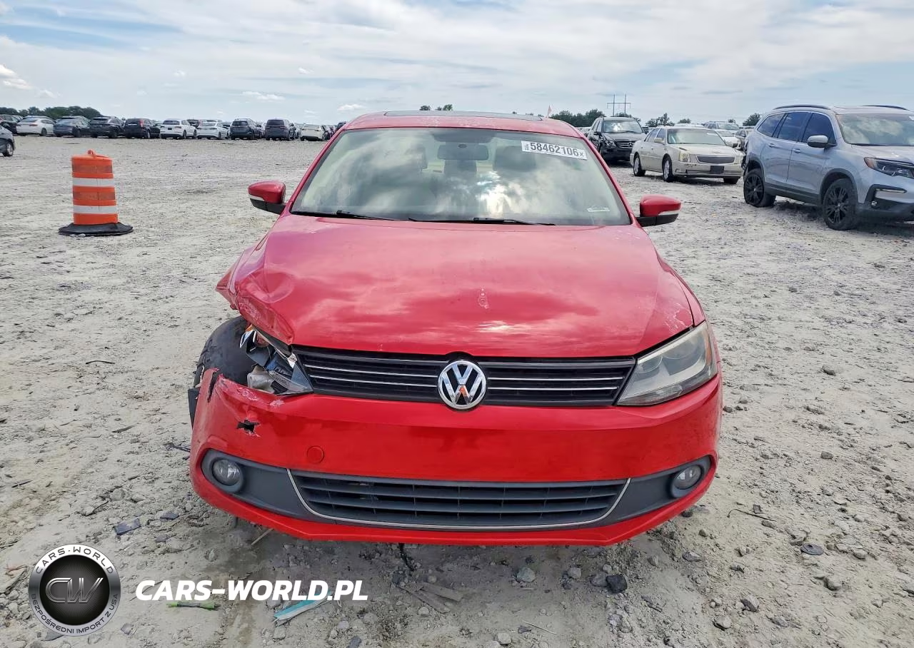 2012 Volkswagen Jetta Tdi VIN:3VWLL7AJ7CM377637 - 5