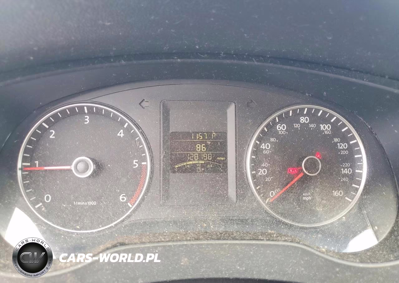 2012 Volkswagen Jetta Tdi VIN:3VWLL7AJ7CM377637 - 9