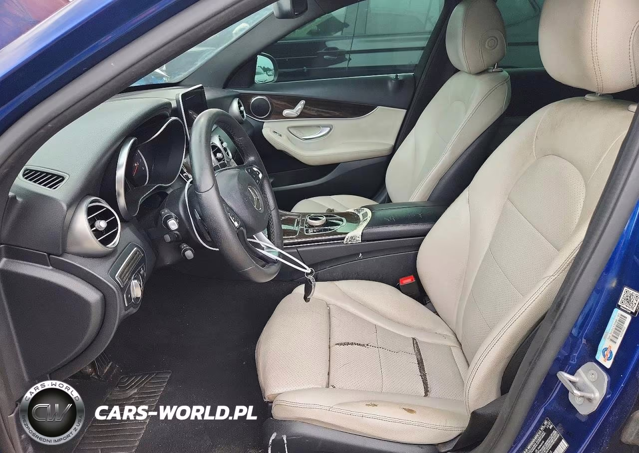 2018 Mercedes-Benz C 300 VIN:55SWF4JBXJU256518 - 7