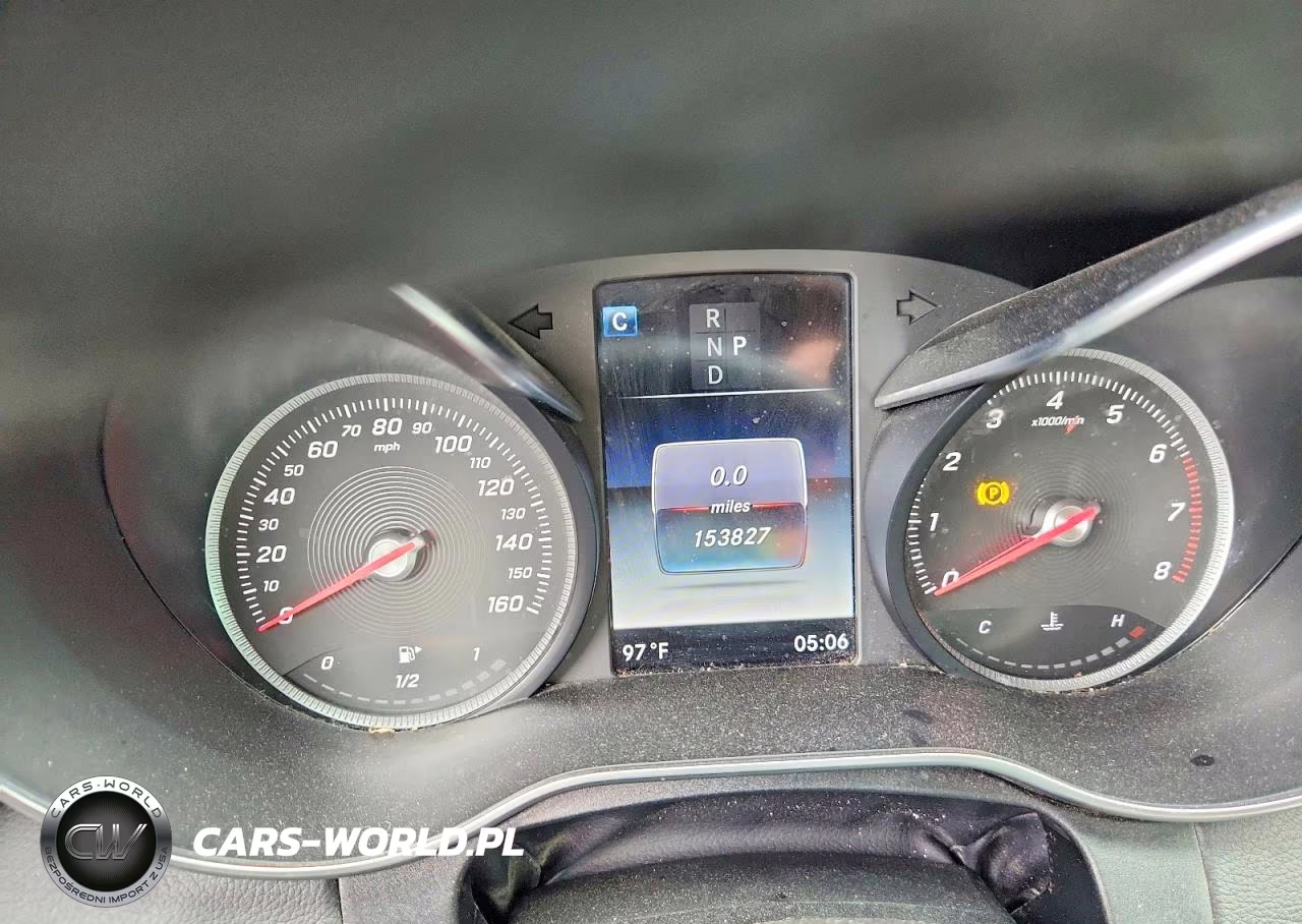 2018 Mercedes-Benz C 300 VIN:55SWF4JBXJU256518 - 9