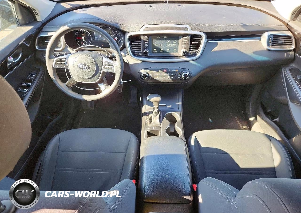 2019 Kia Sorento Lx VIN:5XYPGDA31KG566269 - 8