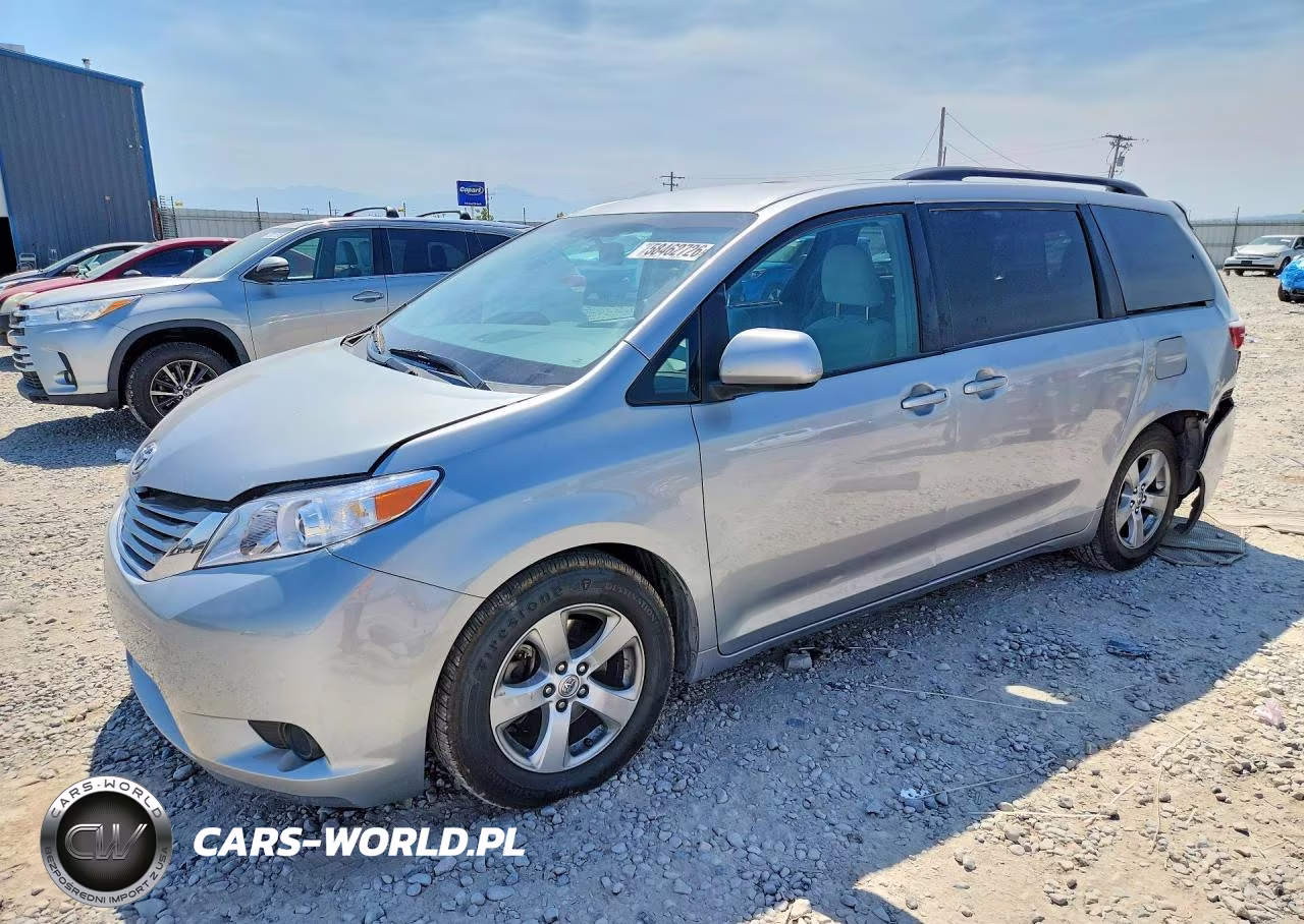 2016 Toyota Sienna Le