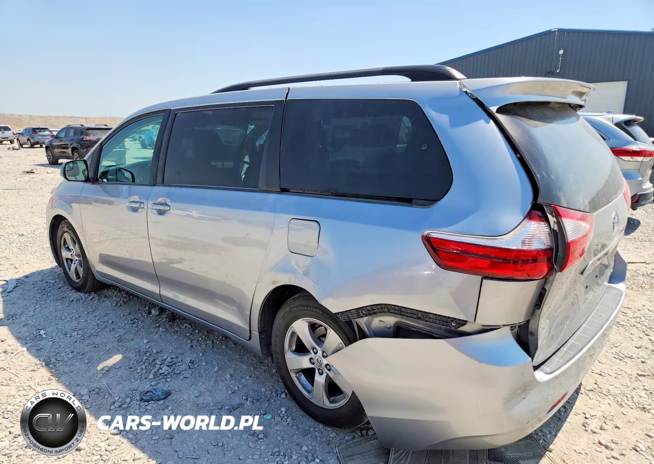 2016 Toyota Sienna Le VIN:5TDKK3DC2GS750578 - 2