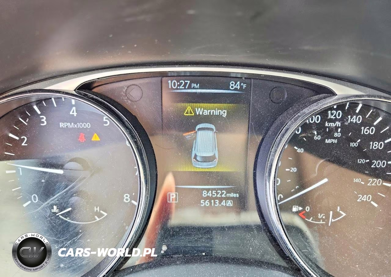 2015 Nissan Rogue S VIN:5N1AT2MVXFC862559 - 9