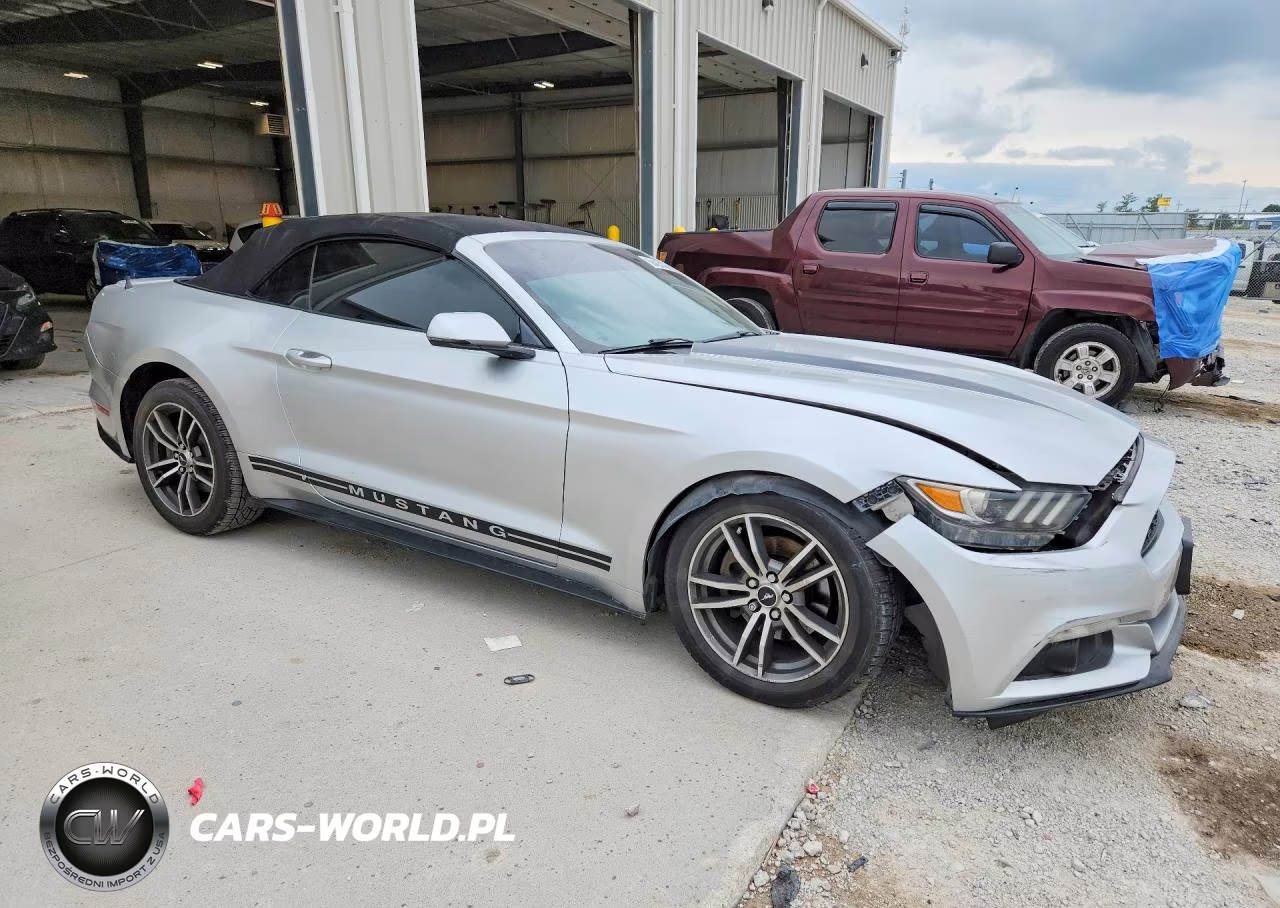 2016 Ford Mustang VIN:1FATP8UH4G5216380 - 4