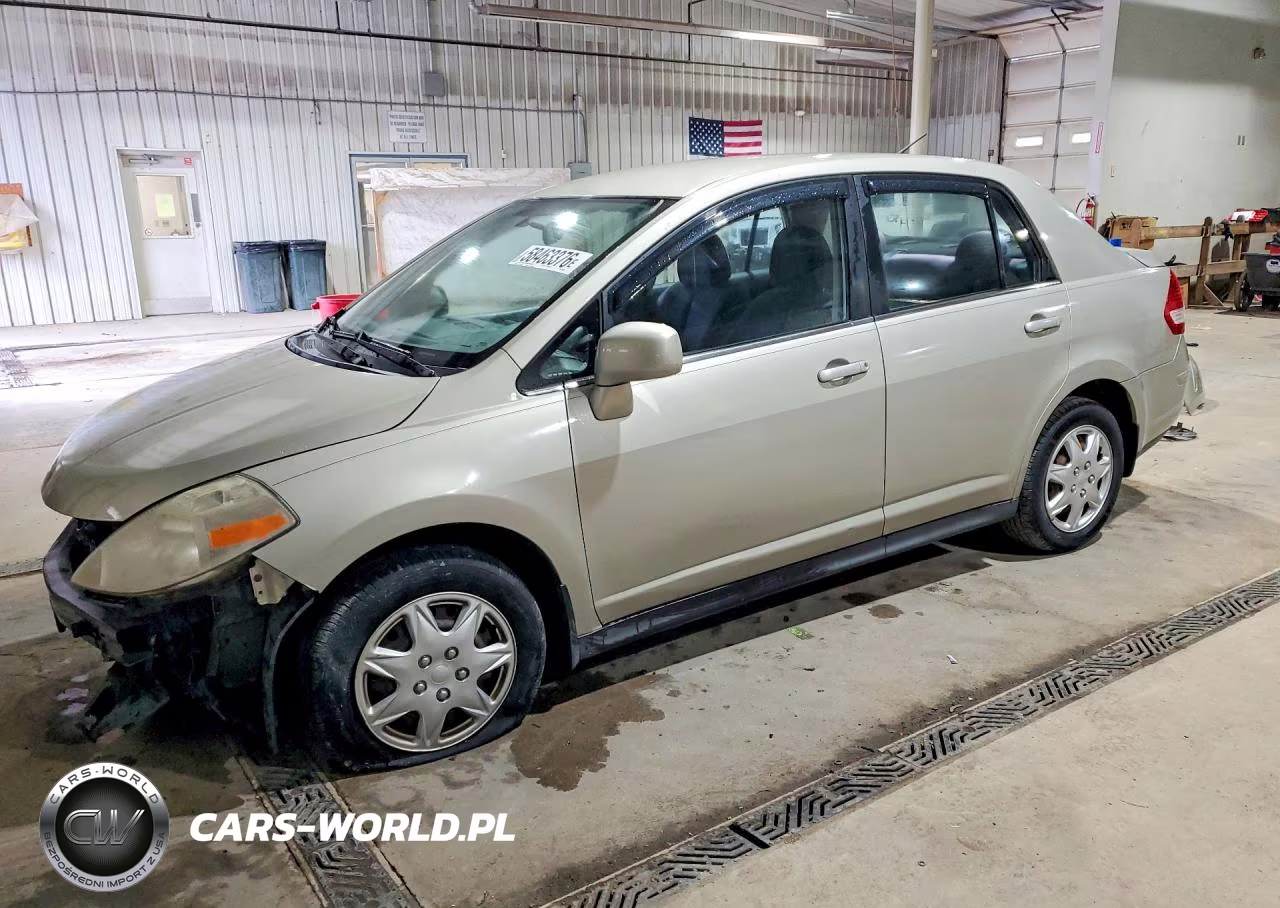 2008 Nissan Versa 1.8 S