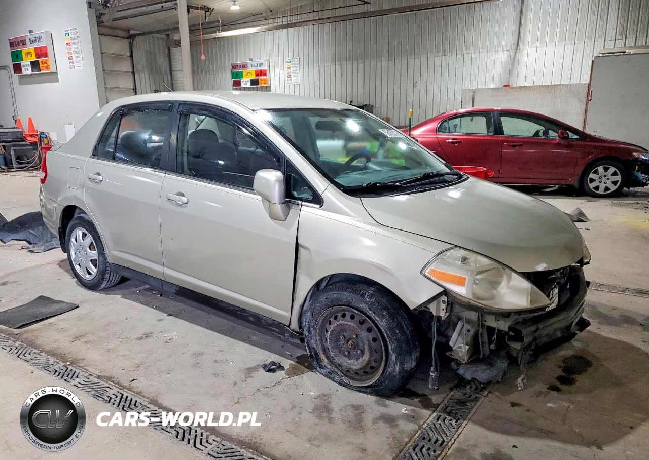 2008 Nissan Versa 1.8 S VIN:3N1BC11E38L396619 - 4