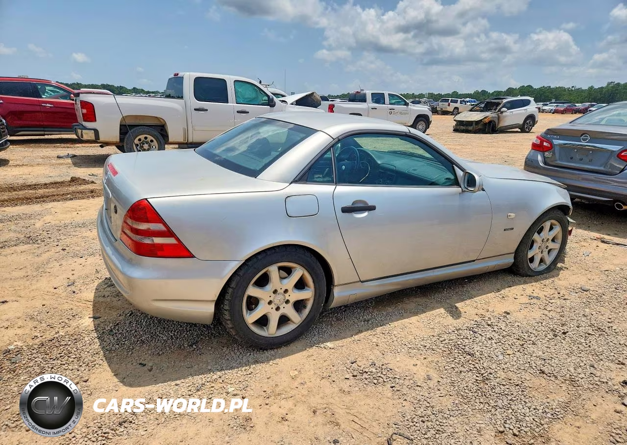 1999 Mercedes-Benz Slk 230 Kompressor VIN:WDBKK47F2XF097342 - 3