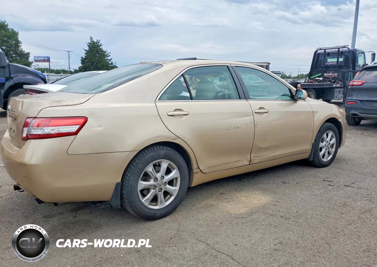 2011 Toyota Camry Le VIN:4T1BF3EK9BU722187 - 3
