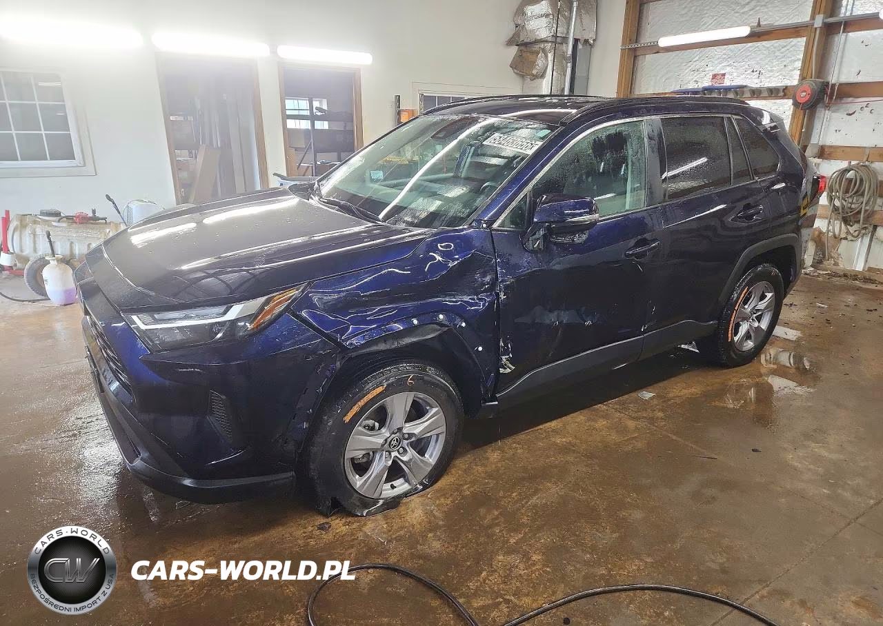 2025 Toyota Rav4 Xle – zdjęcie 1 z 14