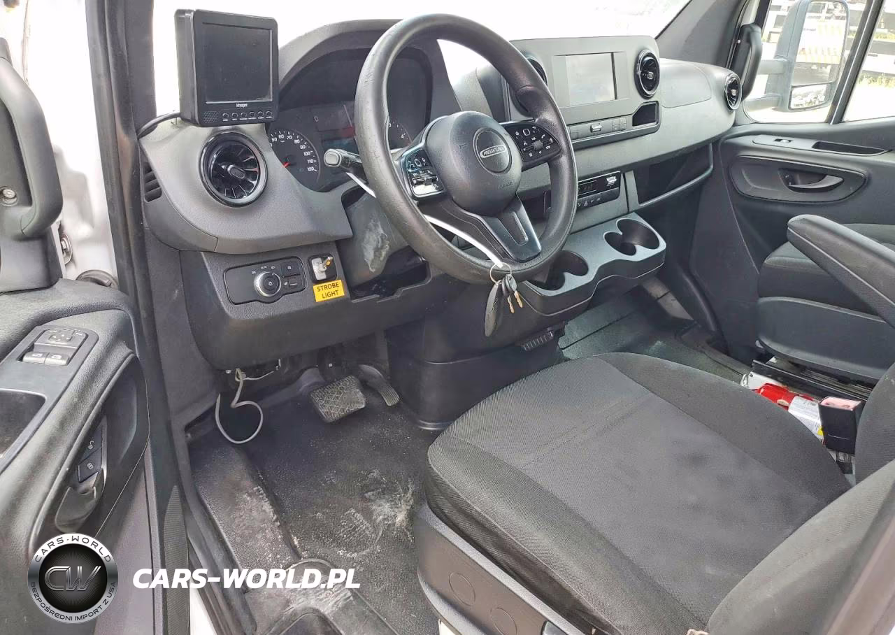 2019 Freightliner Sprinter 3500-4500 VIN:WDPPF4CD5KN038664 - 8