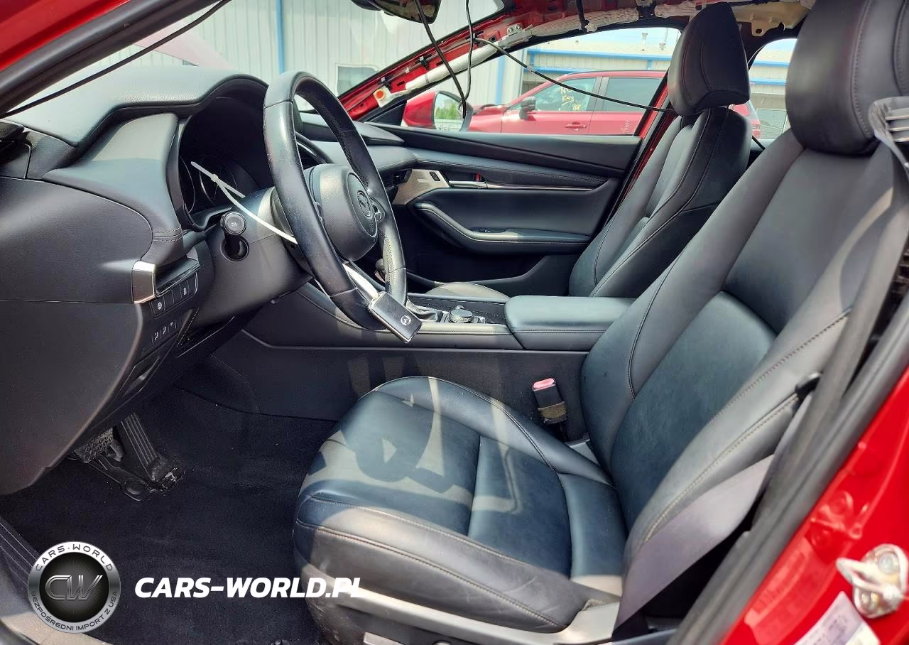 2019 Mazda 3 Preferred VIN:JM1BPAMM6K1120695 - 7